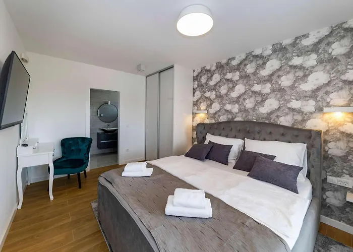 Gina Casa de Férias *